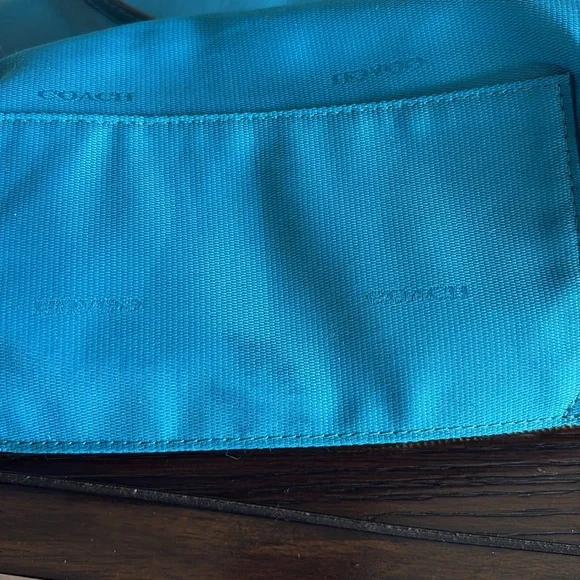 Coach Crossbody Bag – Teal Leather - Picture 4 of 15